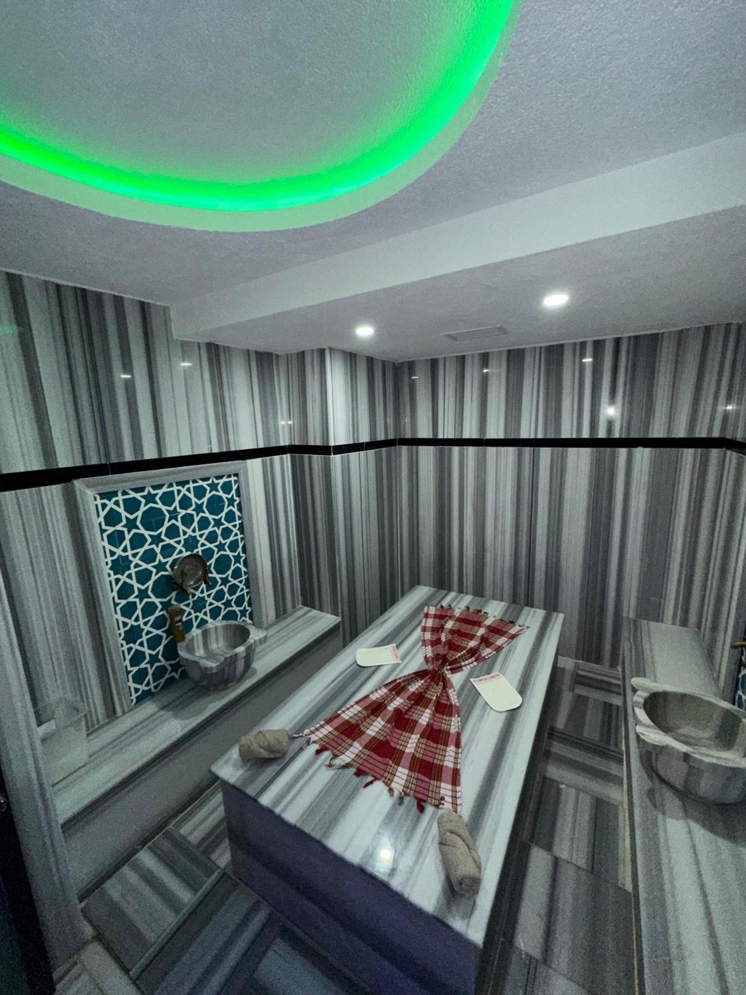 Grand Oezer Hotel 伊斯坦布尔 外观 照片